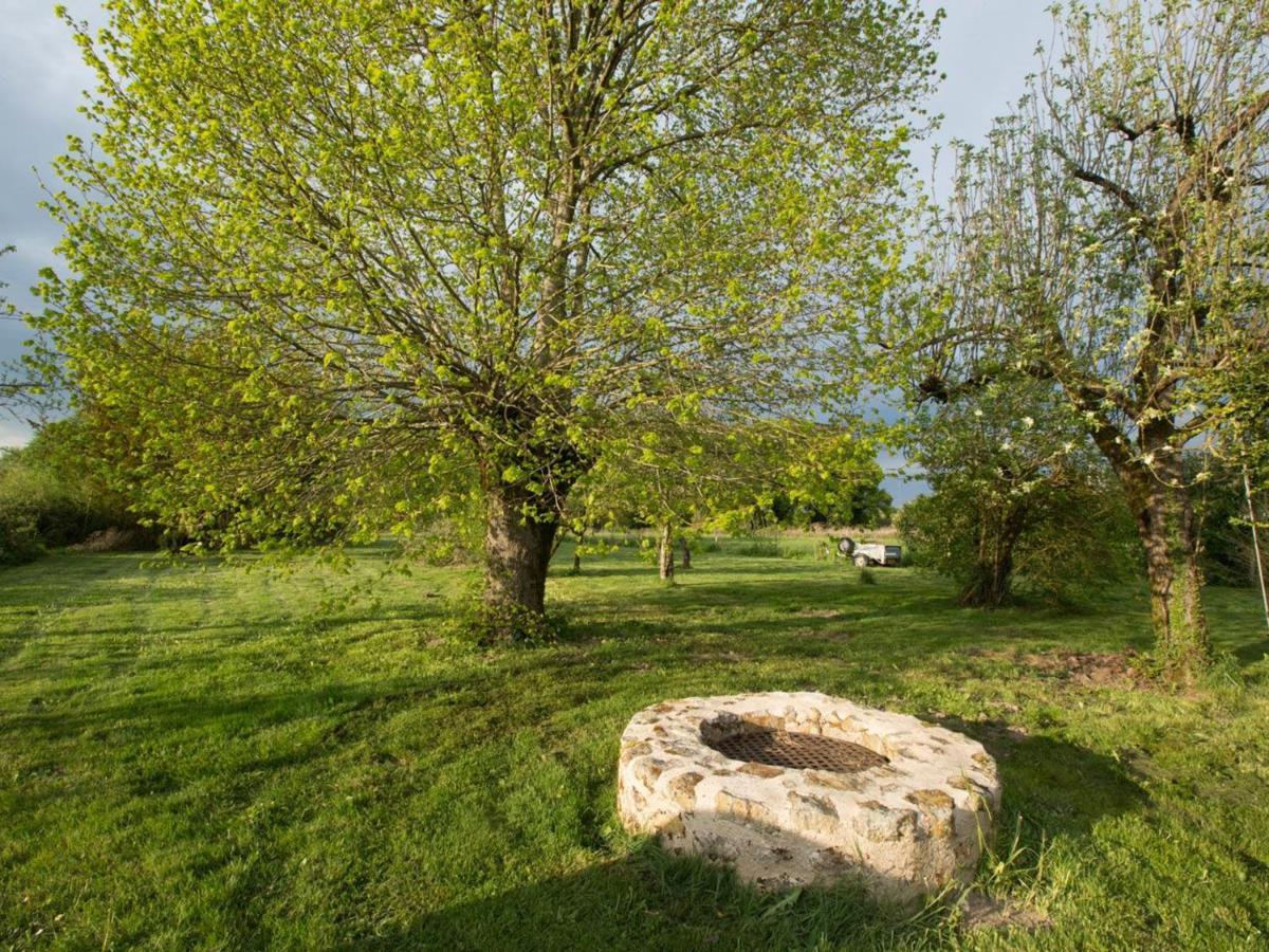 Sejour Nature Au Coeur Du Parc De La Brenne: Gite 4 Chambres, Jardin Et Terrasse, Proche De Rosnay - Fr-1-591-141 Zewnętrze zdjęcie